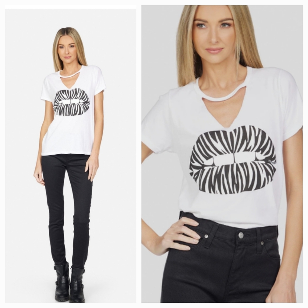 Lauren Moshi Jhene Zebra Lip Cut Out V-Neck Short Sleeve T-Shirt